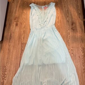 NWT Kling Mint Green Grecian Backless Pleated Dress — Size S
